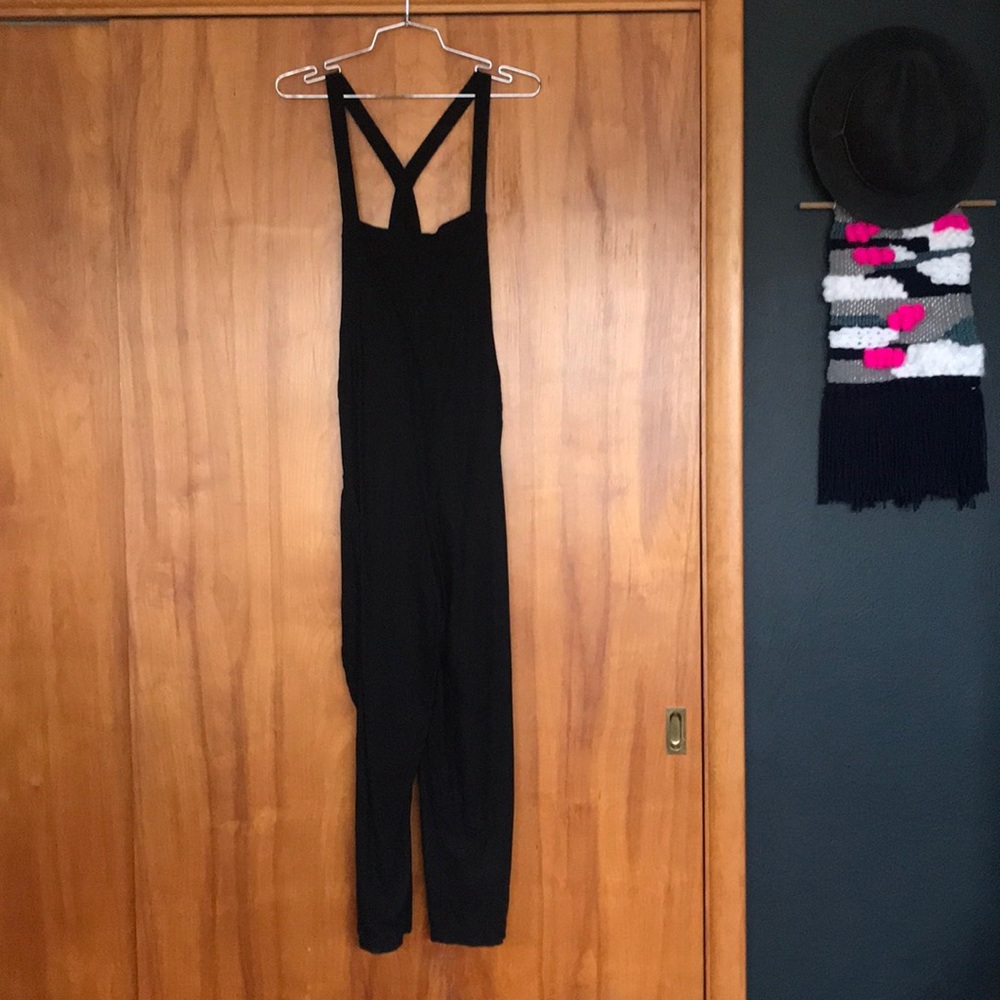 URBAN OUTFITTERS ROMPER
